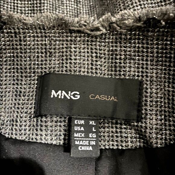 MNG Mango Casual Moto Zip Tweed Jacket Gray Metallic Silver Fringe Size Large - Picture 4 of 5